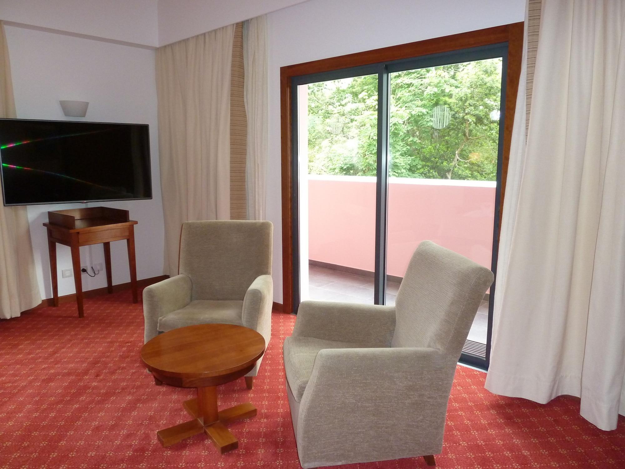 Bio Hotel - Hotel Quinta Da Serra Câmara de Lobos Exteriör bild